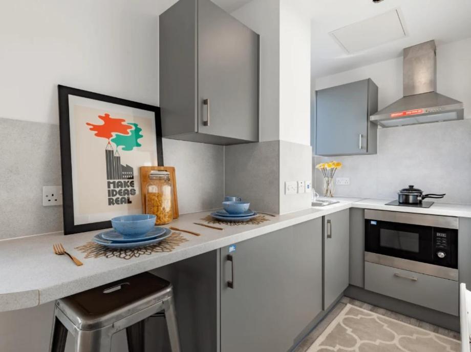 For Students Only Cosy And Private Ensuites At Oldway Centre In Apartment Swansea