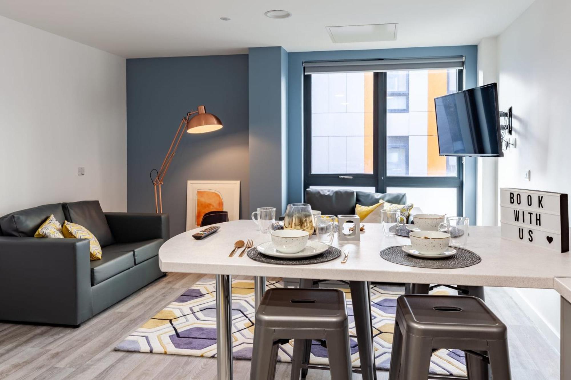 Apartment For Students Only Cosy And Private Ensuites At Oldway Centre In