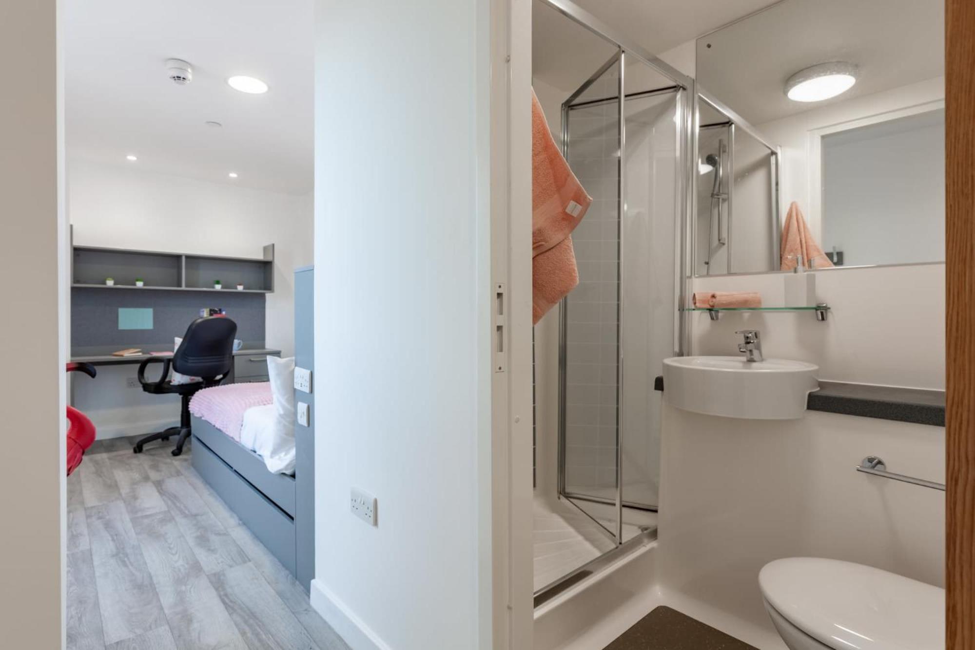 For Students Only Cosy And Private Ensuites At Oldway Centre In Swansea